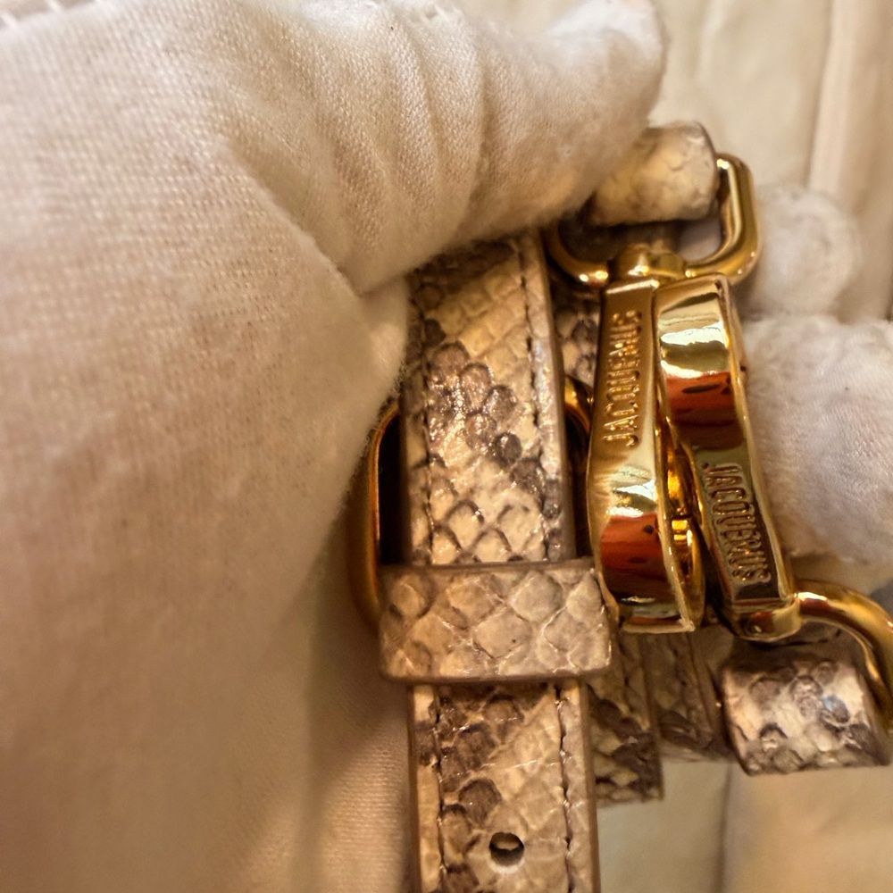 Jacquemus Le Grand Bambino Bag in Snake Embossed - Picture 15 of 16